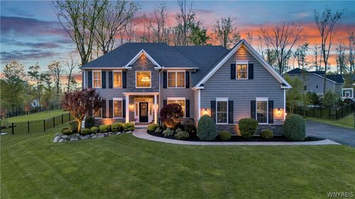 6 Hidden Oak Ct, Orchard Park, NY, 14127-4865 | Card Image
