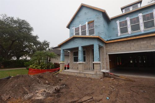 3711 W De Leon St, TAMPA, FL, 33609-3909 | Card Image