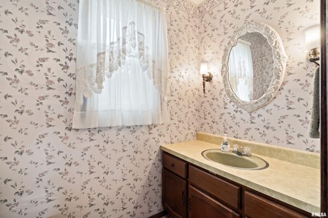 404 6 Th Ave, House other with 4 bedrooms, 2 bathrooms and null parking in Clarence IA | Image 22