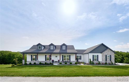 4 Ashley Ln, Hawk Point, MO, 63349-2141 | Card Image