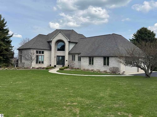 7852 Underwood Rdg, Traverse City, MI, 49686-1679 | Card Image