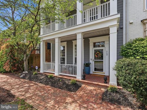 713 Belmont Bay Dr, WOODBRIDGE, VA, 22191-5428 | Card Image