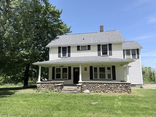 370 E Under Ridge Rd, Conneaut, OH, 44030-9663 | Card Image