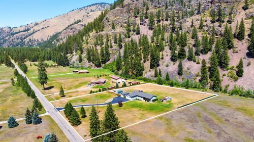 686 Rock Creek Rd, Clinton, MT, 59825-9628 | Card Image