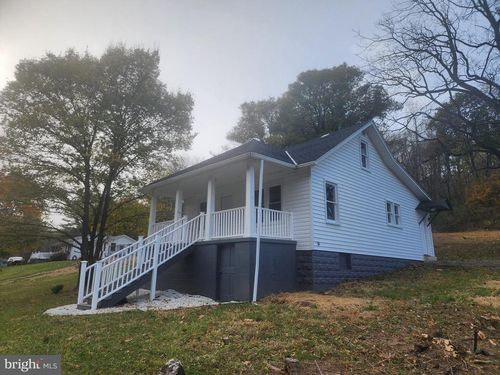 11829 Valley Rd Ne, CUMBERLAND, MD, 21502-8164 | Card Image