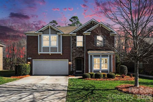 5129 Poplar Knoll Dr, Matthews, NC, 28105-5443 | Card Image