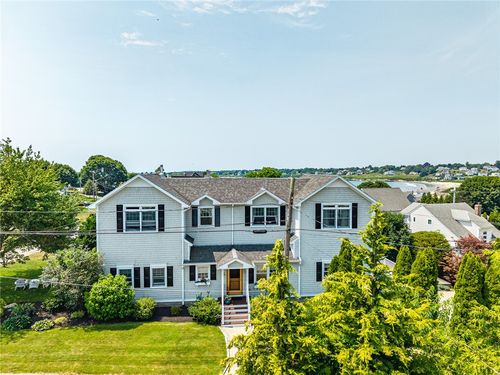 33 Withington Road, Narragansett, RI, 02882 | Card Image