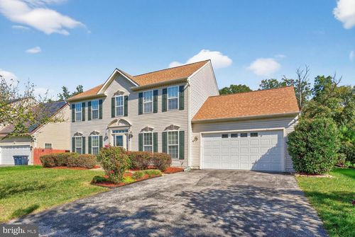 9624 Stuart Ln, CLINTON, MD, 20735-3376 | Card Image