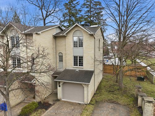 1-1399 Commissioners Rd W, London, ON, N6K4G9 | Card Image