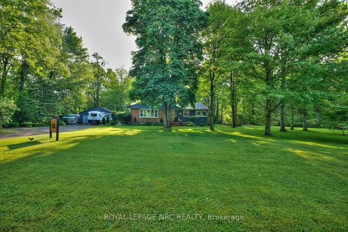 599 Wyldewood Rd, Sherkston, ON, L0S1R0 | Card Image