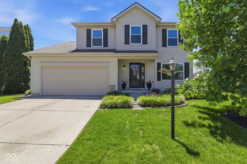 13931 Wakefield Pl, Fishers, IN, 46038-4516 | Card Image