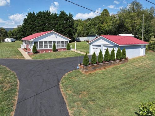 62 Connect Rd, Stuart, VA, 24171 | Card Image