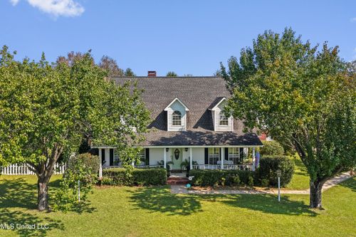 147 Blue Spring Rd, Lucedale, MS, 39452-6210 | Card Image