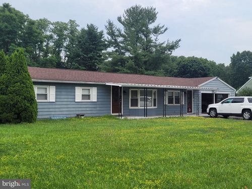 2327 Ritner Hwy, CARLISLE, PA, 17015-9398 | Card Image