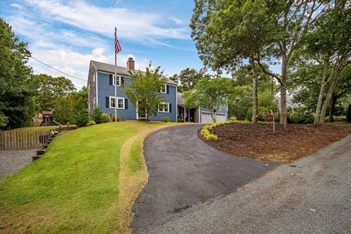 15 Follins Pond Rd, Yarmouth Port, MA, 02675-2213 | Card Image