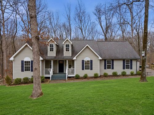 1004 Timber Ridge Ct, Kingston Springs, TN, 37082-8199 | Card Image