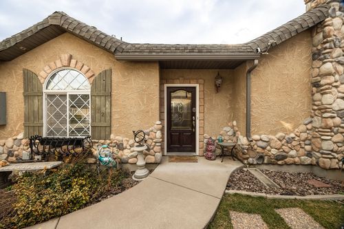 472 Cobblestone, Providence, UT, 84332-9811 | Card Image