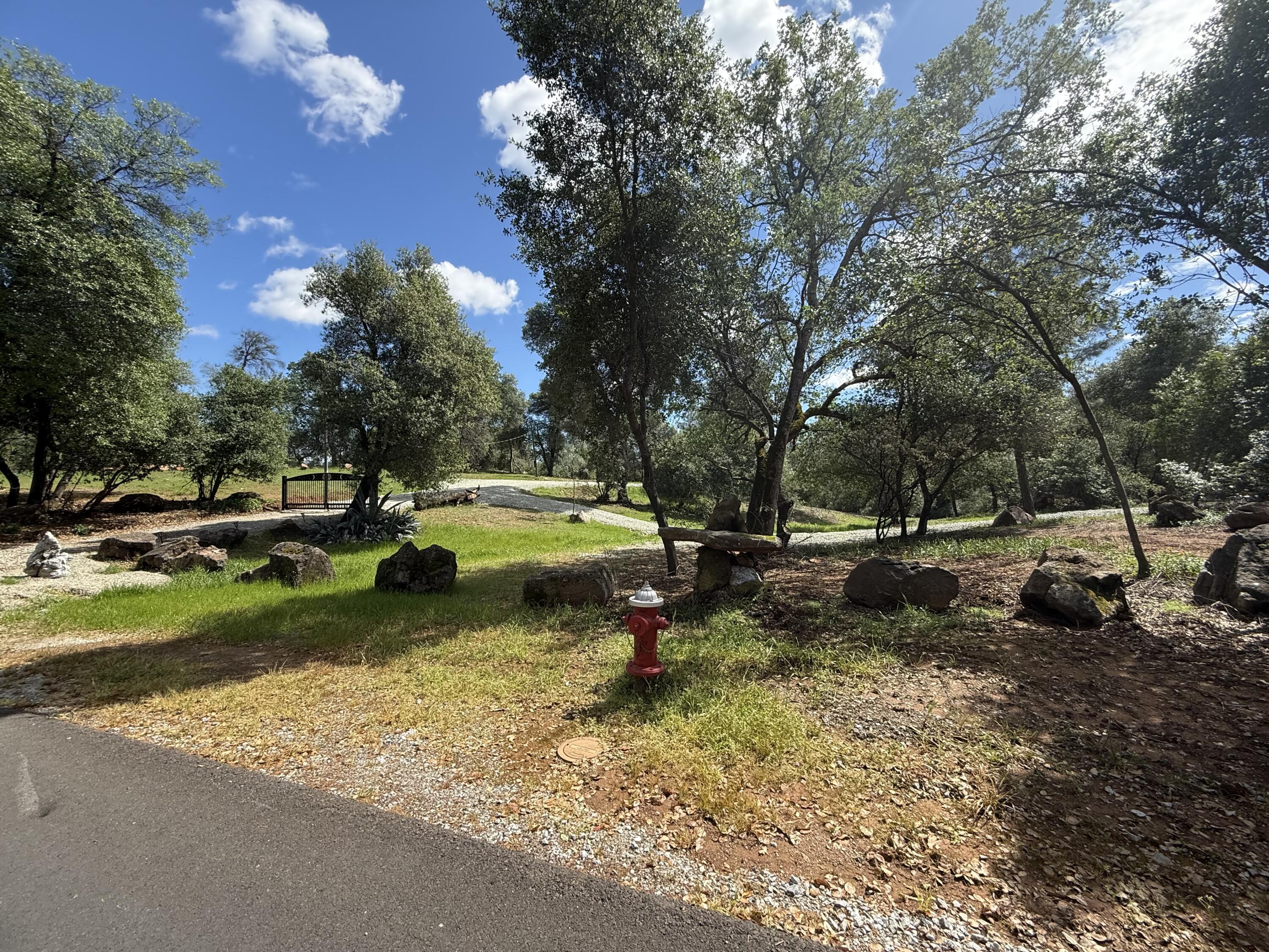 Land in Redding