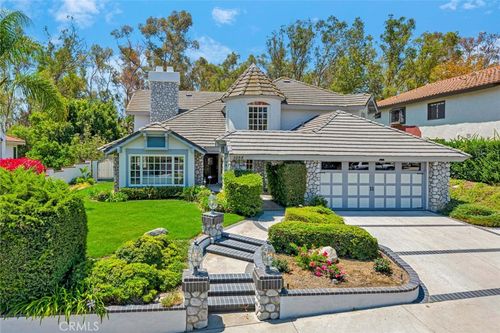 1052 Castlerock Ln, Santa Ana, CA, 92705 | Card Image