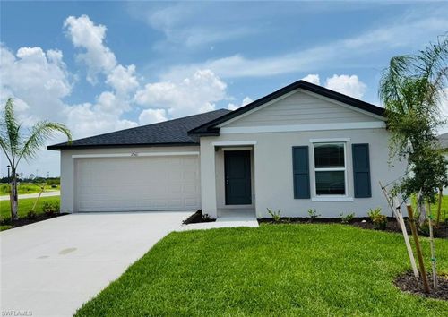 17561 Paradiso Way, North Fort Myers, FL, 33917-2252 | Card Image
