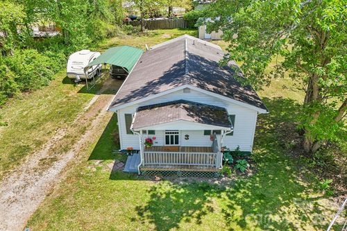 431-235 Gull Ave, East Flat Rock, NC, 28726-2023 | Card Image