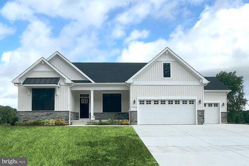 927 Heatherfield Ln, Millersville, MD, 21108-1961 | Card Image