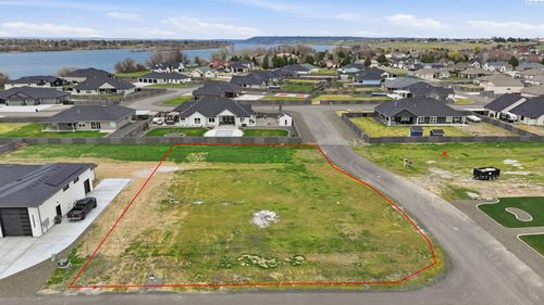 12705 Rock Creek Dr, Pasco, WA,  | Card Image