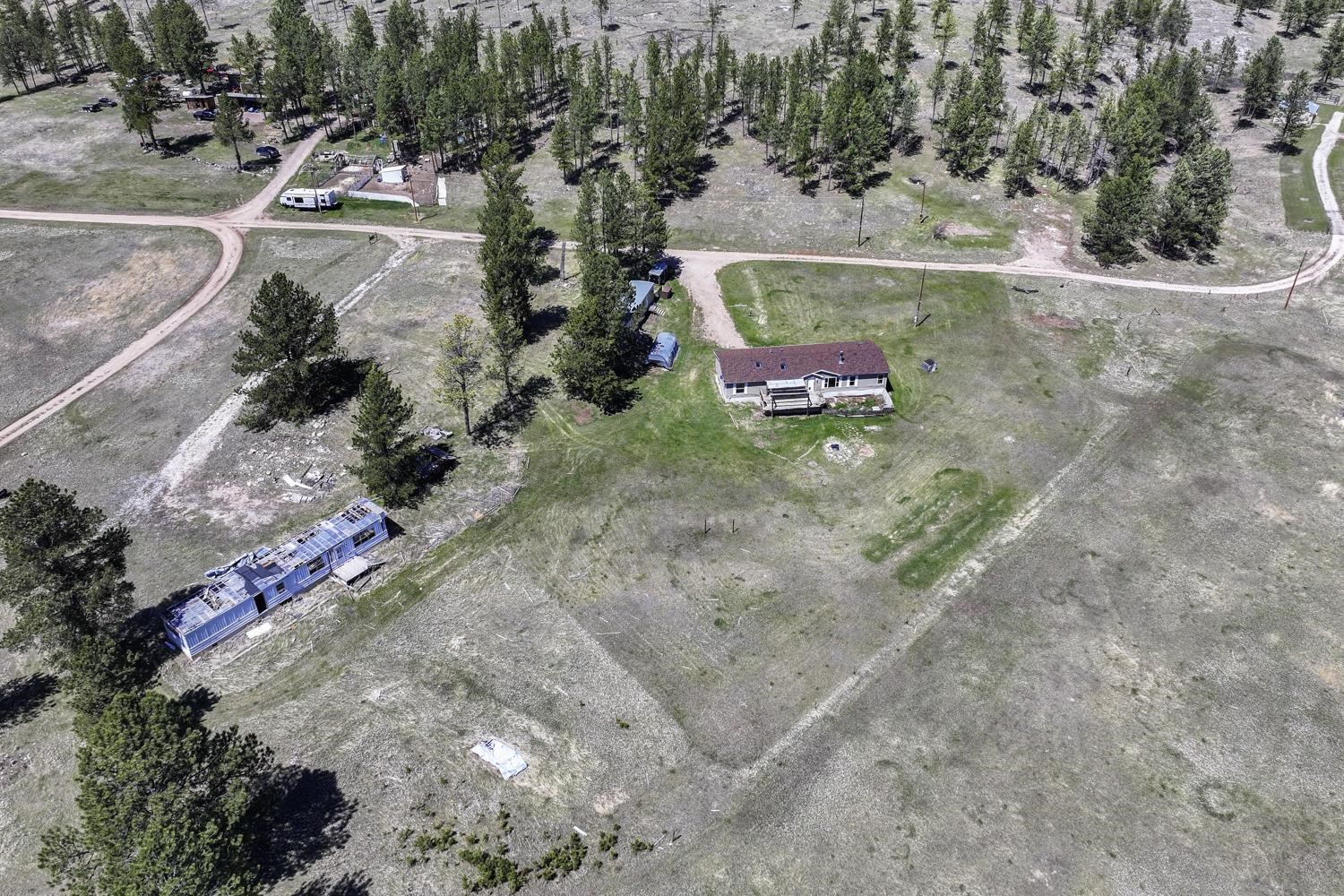 Newell Rd, Custer, SD 57730