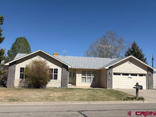 1702 Center St, Cortez, CO, 81321-2300 | Card Image