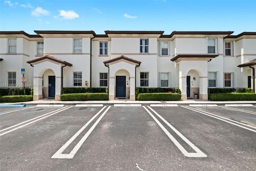 8079 W 36th Ave, Hialeah, FL, 33018 | Card Image