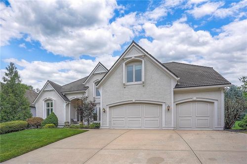 14600 W 50th St, Shawnee, KS, 66216-5107 | Card Image