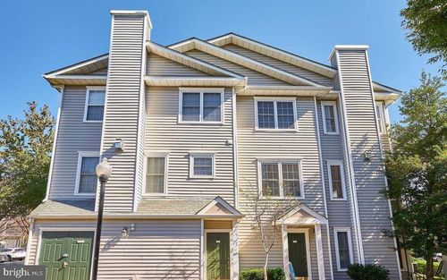 12827-12827 Fair Briar Ln, FAIRFAX, VA, 22033-3853 | Card Image