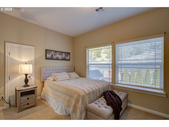 459 Oak Valley Loop, House other with 4 bedrooms, 4 bathrooms and 3 parking in Winchester OR | Image 25