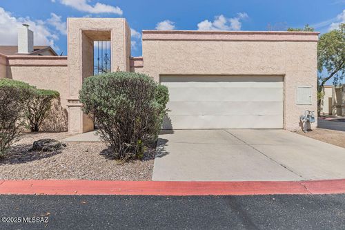 6926 S Placita De Amigos, Tucson, AZ, 85746-7919 | Card Image