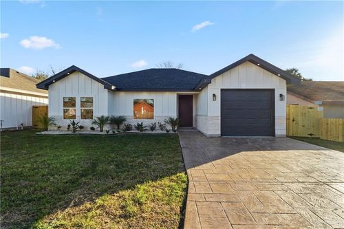 312 E 10th St, San Juan, TX, 78589-2921 | Card Image