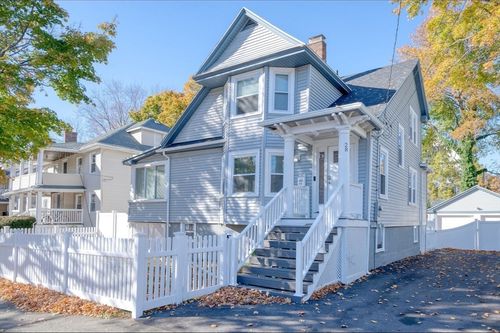 28 Edgewood Cir, Quincy, MA, 02169-4407 | Card Image