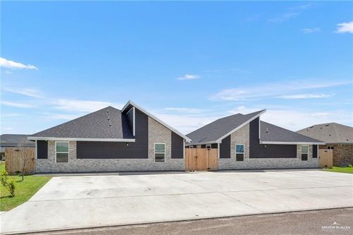 2-818 S Missouri St, Mission, TX, 78573 | Card Image