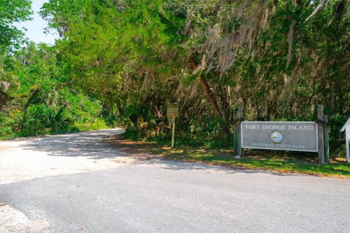 10474 Salt Marsh Trl, Jacksonville, FL, 32226-2456 | Card Image