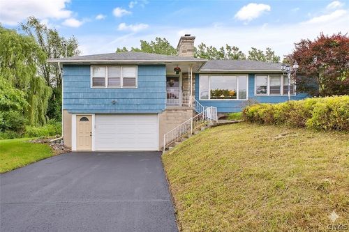 5756 E Seneca Tpke, Jamesville, NY, 13078-9565 | Card Image