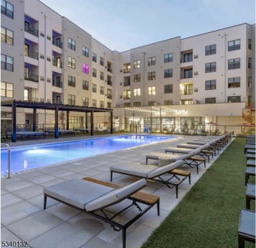 apt-121-100 Union St, Elizabeth, NJ, 07202-2167 | Card Image