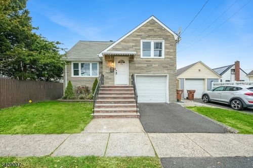 731 Essex Ave, Linden, NJ, 07036-2624 | Card Image