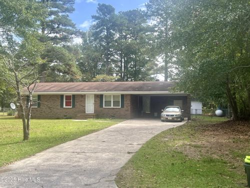 6567 Fairway Dr, Grifton, NC, 28530-7007 | Card Image