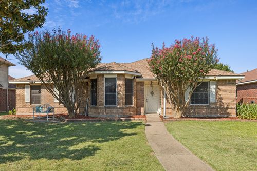 4215 Juniper Ln, Carrollton, TX, 75010-1079 | Card Image