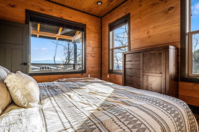 1852 Mountain Ash Way, House other with 5 bedrooms, 6 bathrooms and null parking in Sevierville TN | Image 35