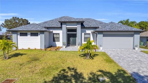 1103 Se 18th St, Cape Coral, FL, 33990-4518 | Card Image