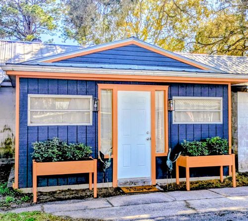 10-7 Pine St, Carrabelle, FL, 32322-5111 | Card Image