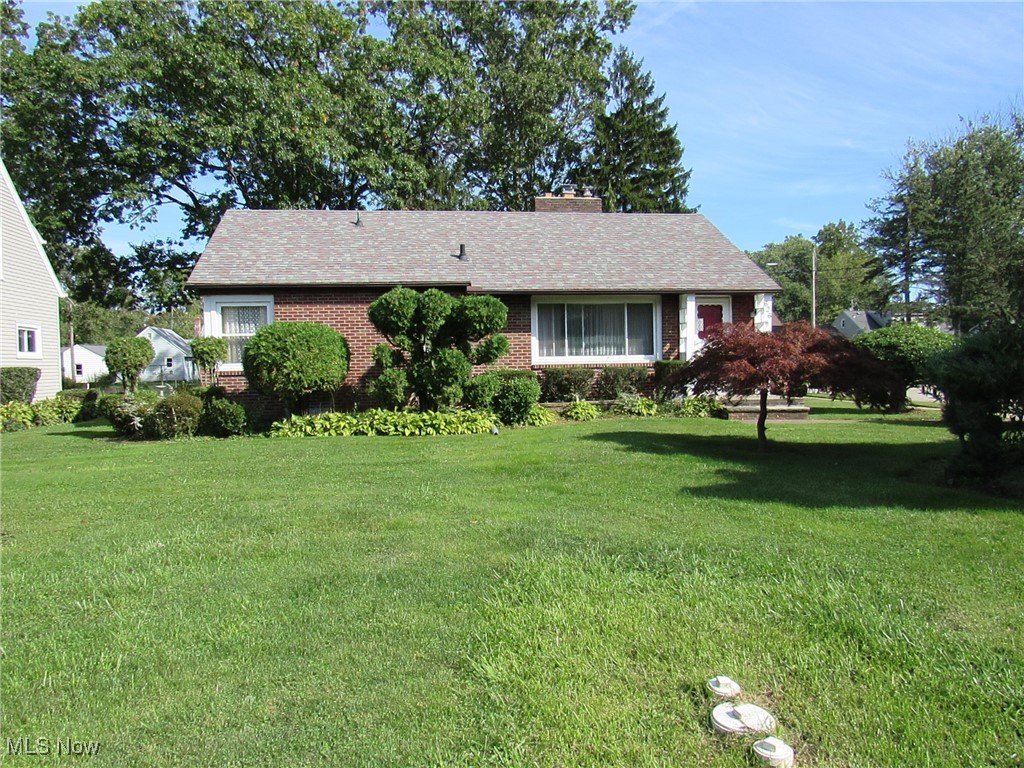 Norman Ave, Ashtabula, OH 44004