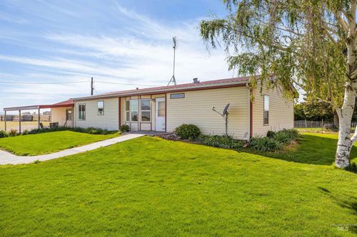 337 W 300 S, Burley, ID, 83318-5218 | Card Image