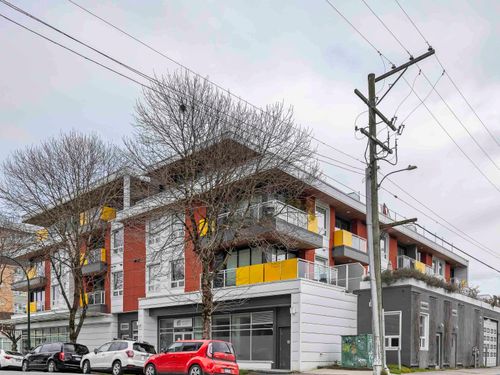 302-688 E 19th Ave, Vancouver, BC, V5V1K2 | Card Image