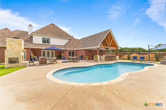 588 Austin Hines Dr, House other with 4 bedrooms, 3 bathrooms and null parking in China Spring TX | Image 27